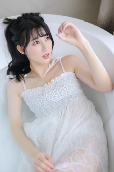 老同学的妻子欧美电影在线播放